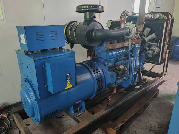 大庆100kW柴油发电机组使用多级机油有哪些优缺点？